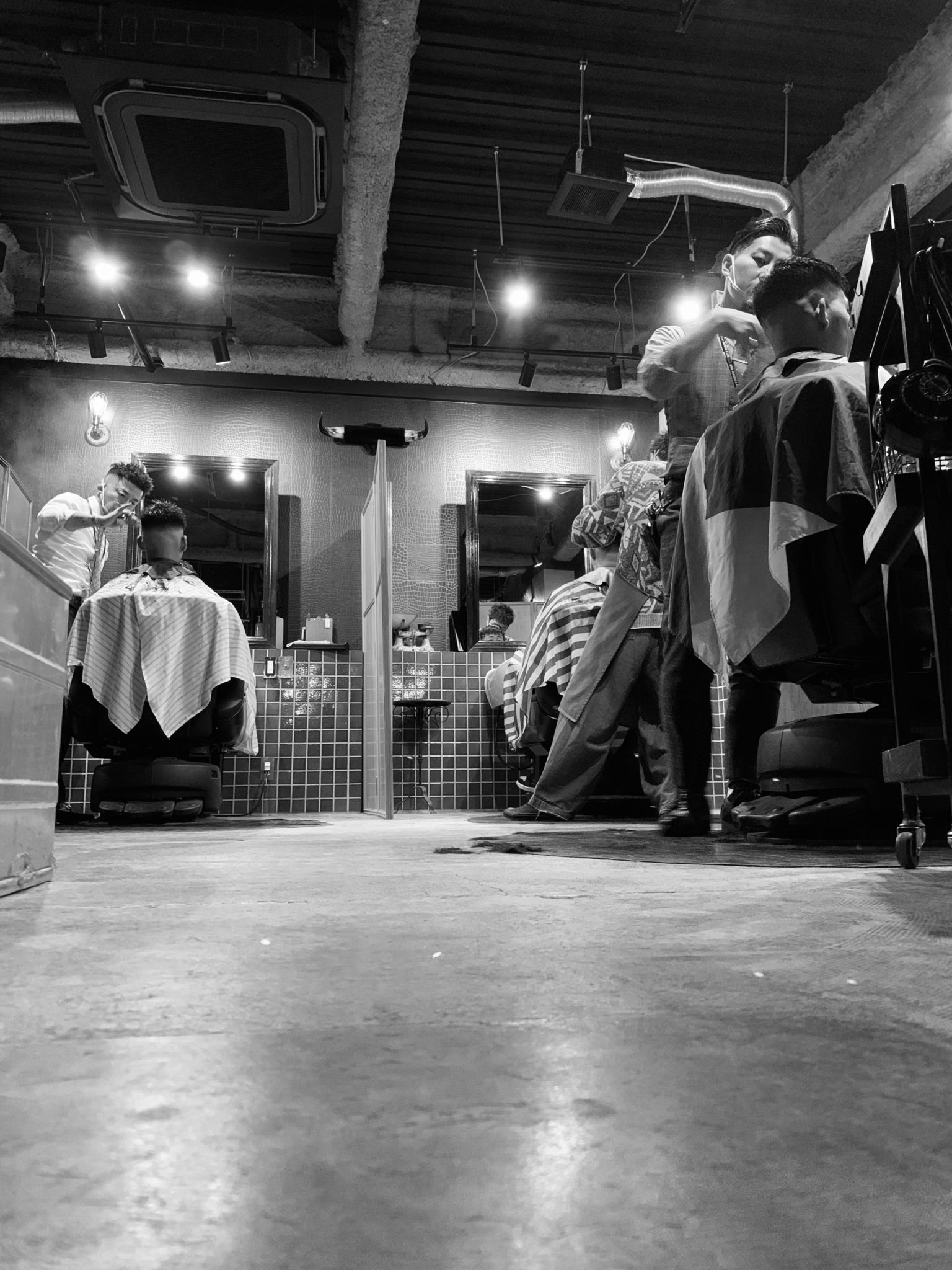 barberの価値向上 Bar Ber Shop REGALO【バーバーショップ レガロ】 大阪・福島区の美容室